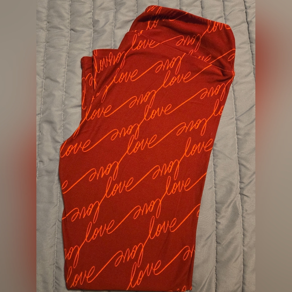 LuLaRoe Red "Love" Leggings